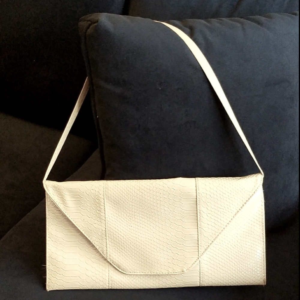 Vegan leather snakeskin pattern convertible clutch
